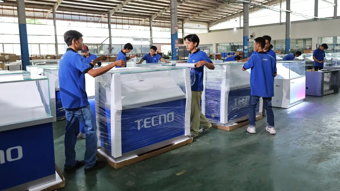 Harga etalase kaca custom Ceres Display Art Indonesia 082319999169