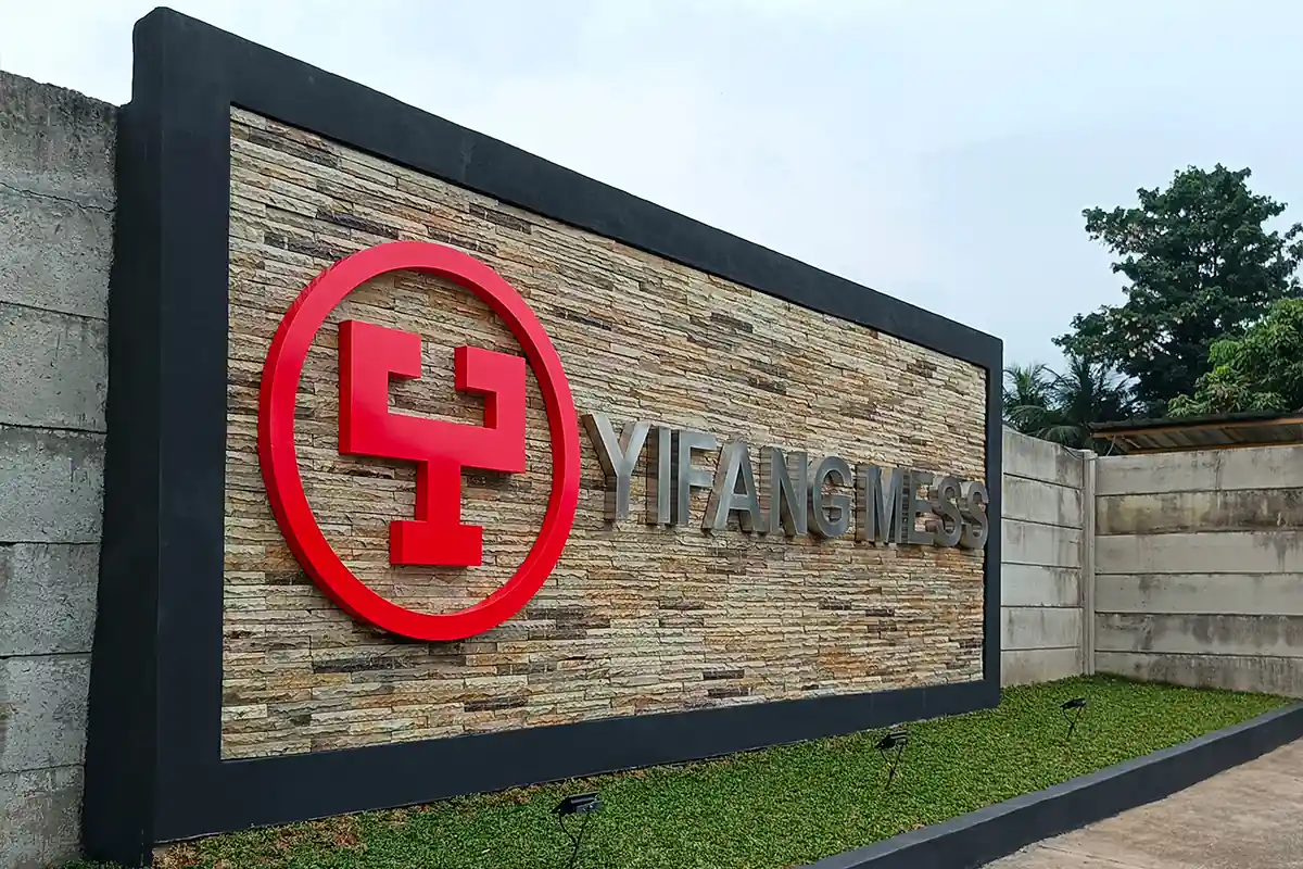 led signage akrilik dan huruf timbul stainless