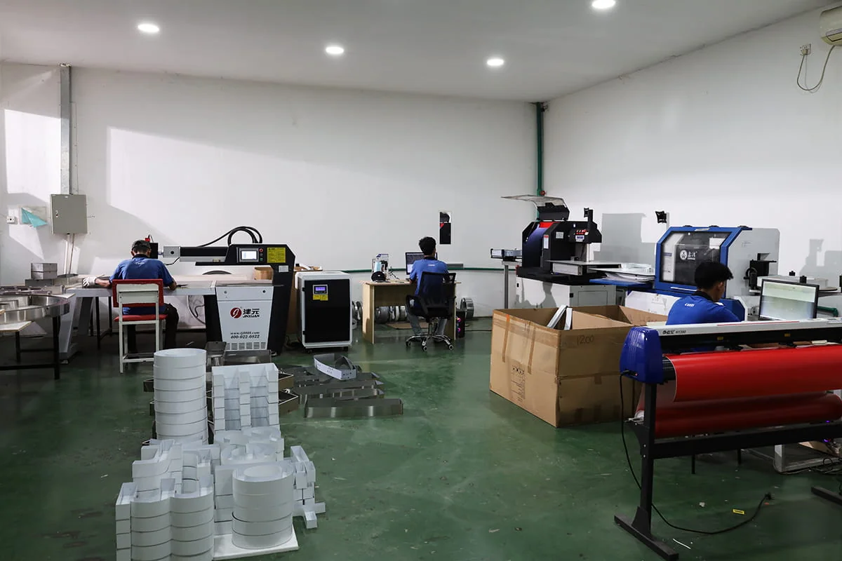 pabrik vendor jasa pembuatan produksi huruf timbul custom akrilik papan nama toko stainless